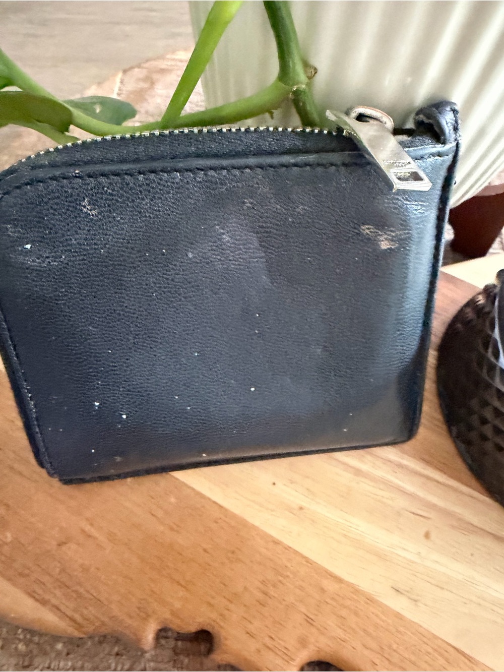 AUTHENTIC Saint Laurent Black Leather Zip Card Wallet - Picture 7 of 7